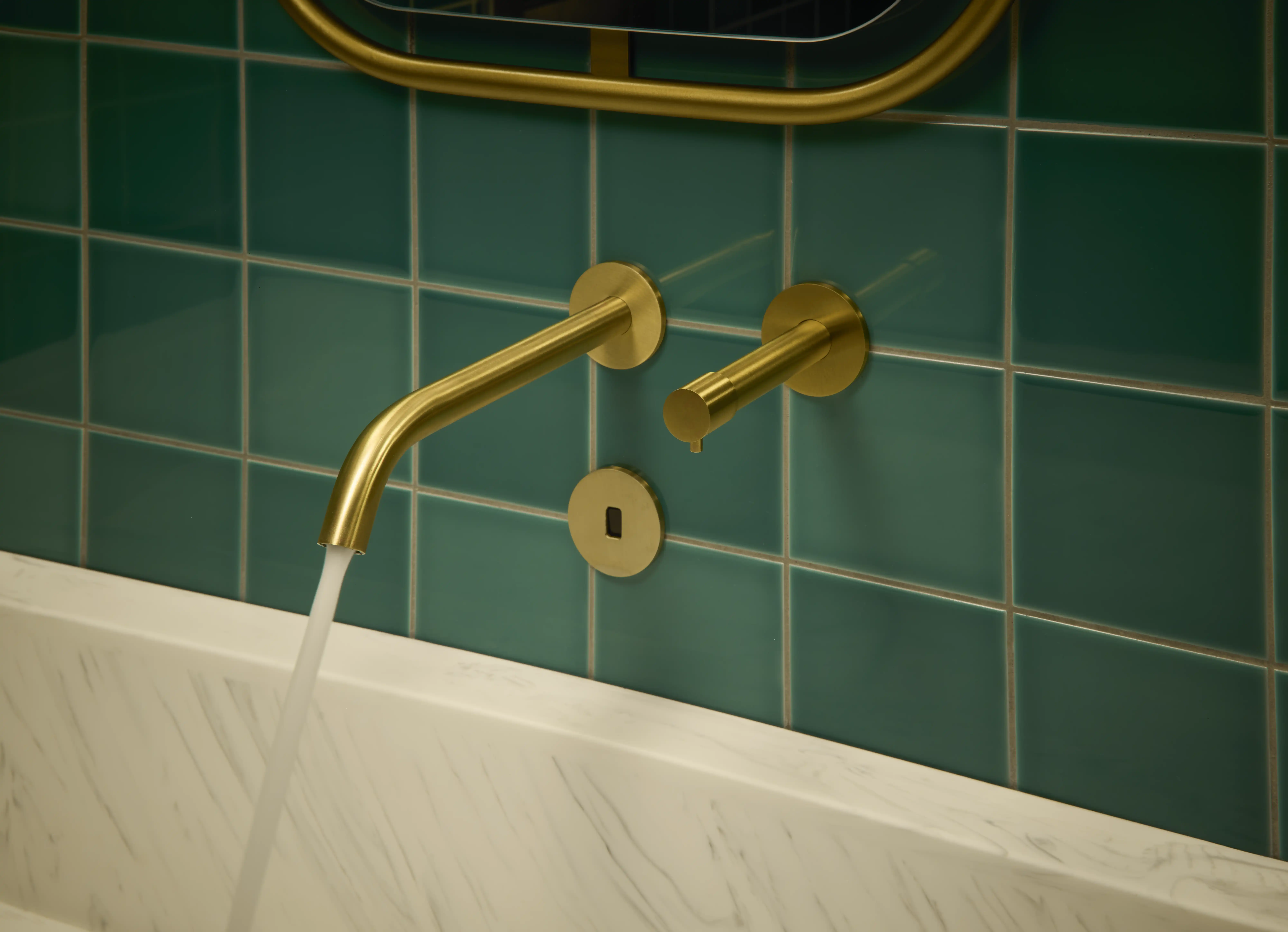 Fixture detail